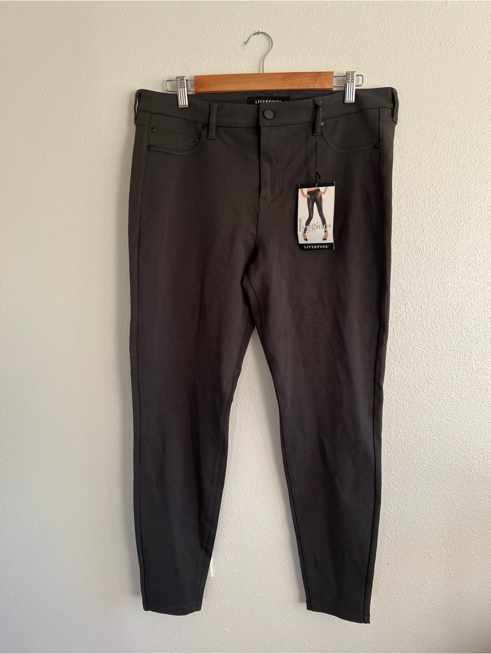 Liverpool Olive Skinny Ponte Leggings